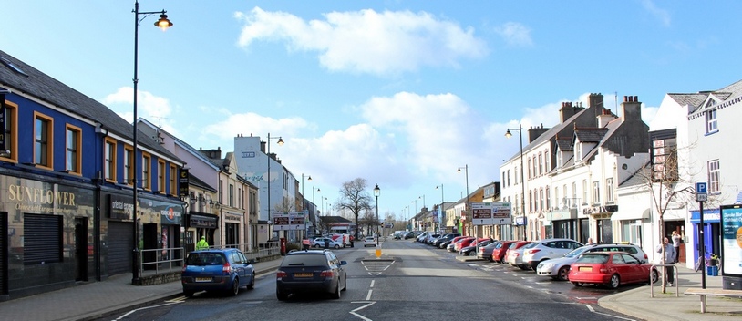 Looking down Mainstreet