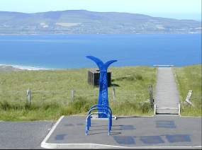 An ugly blue sign at Gortmore