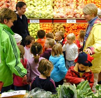 Kids and veggies